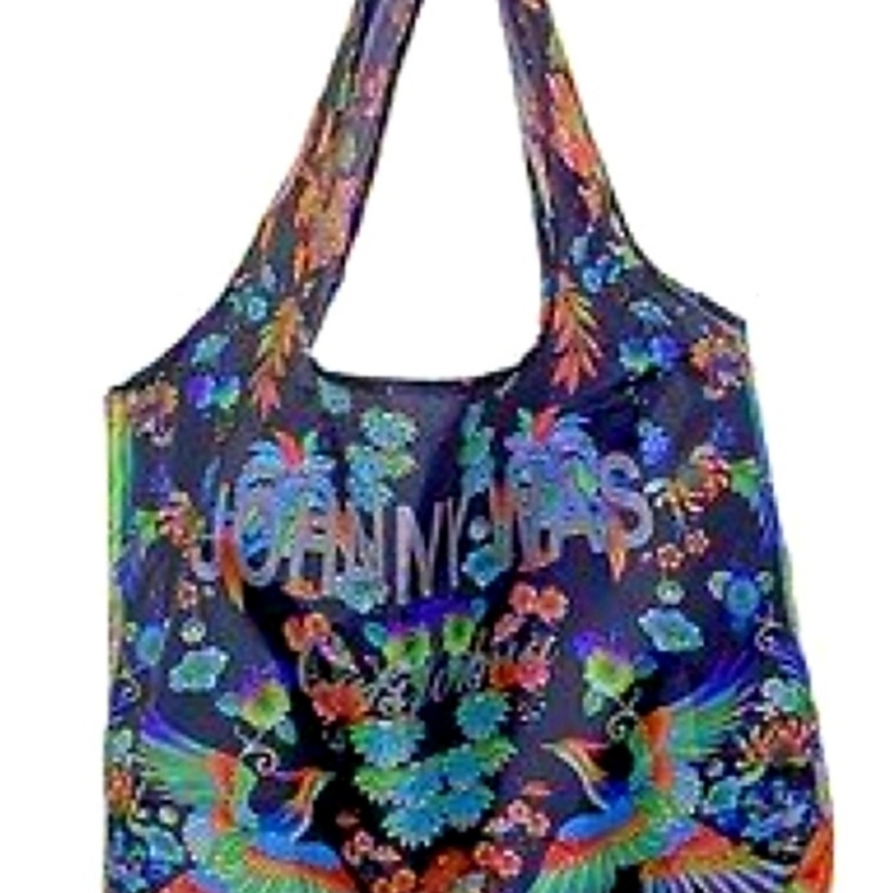 Johnny was logo shopper